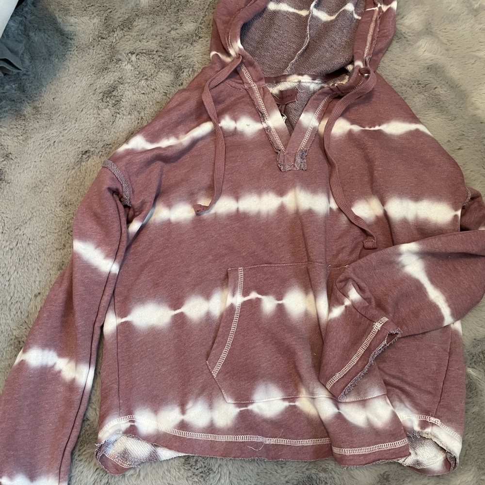 Paper store newThin pullover with a good